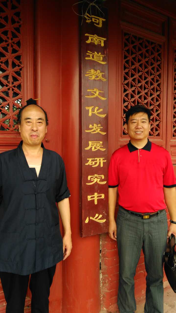 ���λ᳤��Ӱ